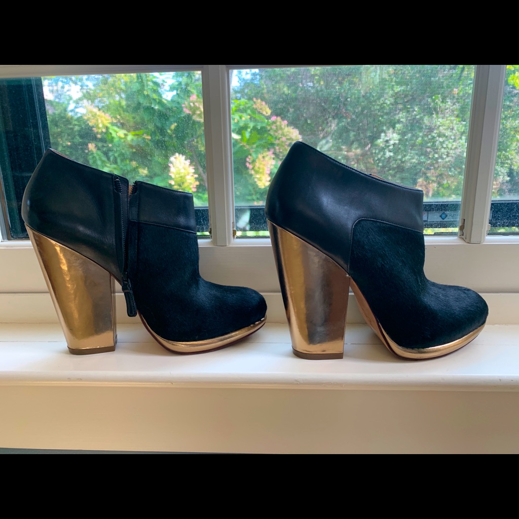 Cole Haan Size 8 Ankle Booties
